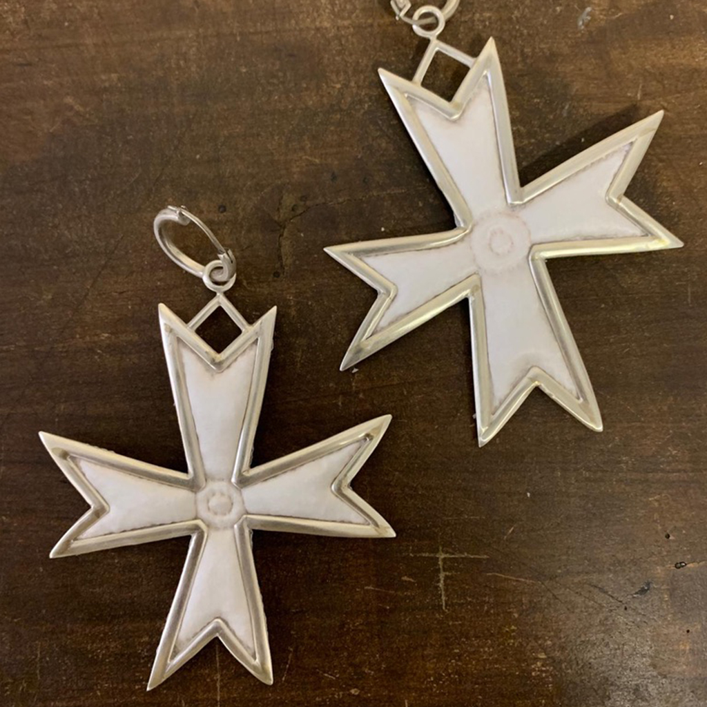 boucles d'oreilles prototype croix de malte